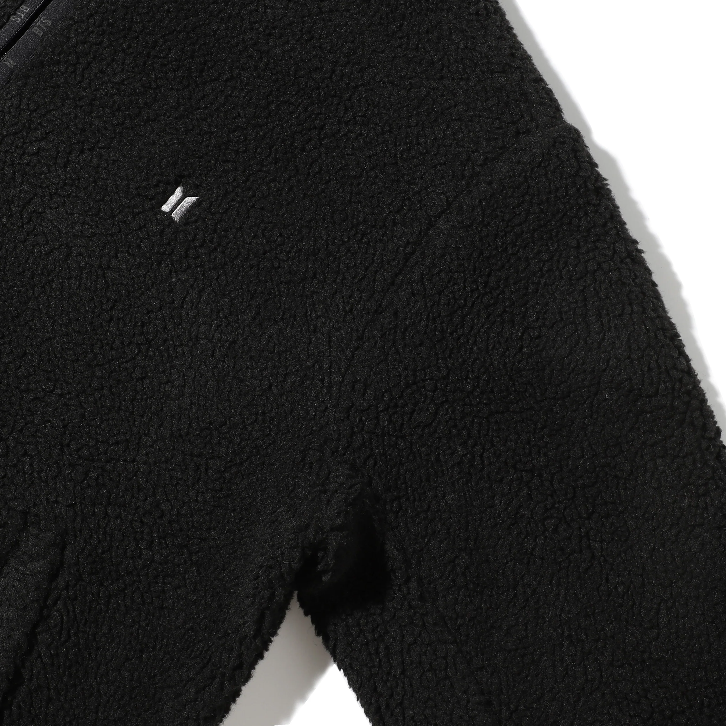 BTS - MIC DROP - Bomber Jacket (Black) - Image 5