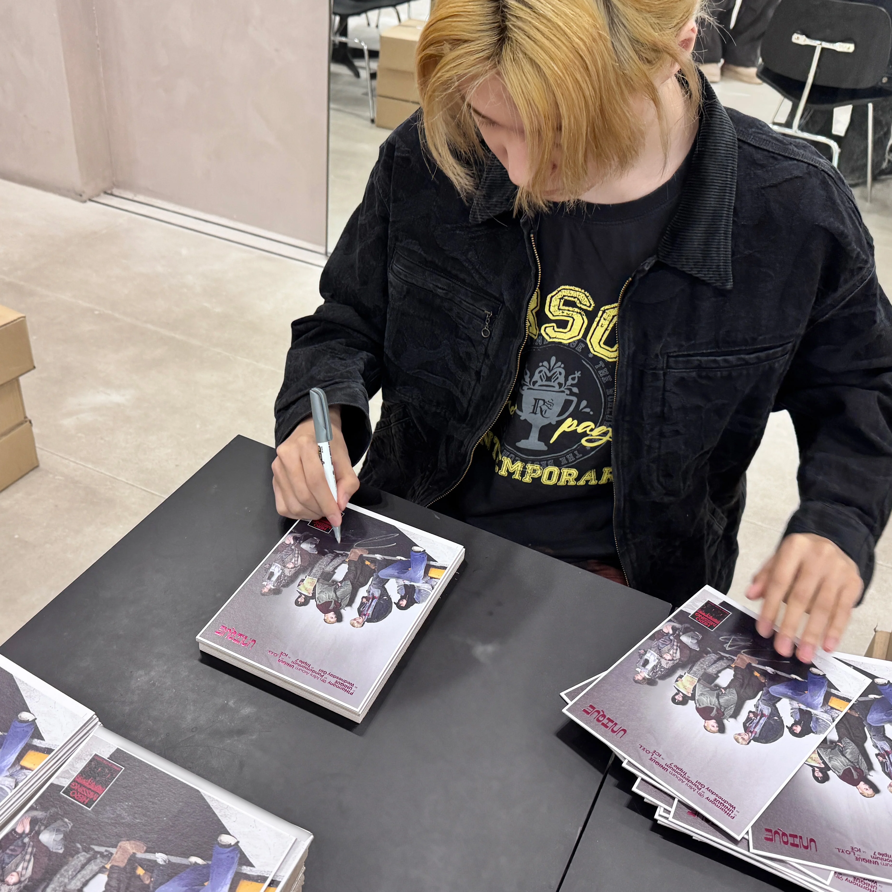 [Signed] P1Harmony - UNIQUE - Image 7